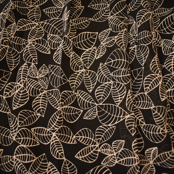 Max Studio Printed Pleated Swing Dress - Picture 4 of 7